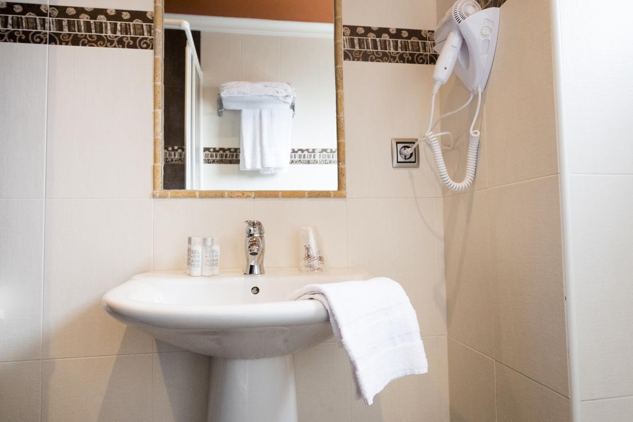Casa Goas Hotell Abadín Eksteriør bilde